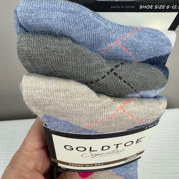 NWT packaged Gold Toe Men's Argyle Socks - Blue, Gray, Cream tan size 6-12 - Picture 6 of 6